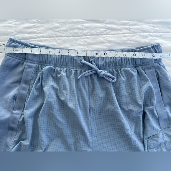 Nike Light Gray Dri-FIT Shorts, EYBL Park District, Loose Fit Size XL - Picture 8 of 12